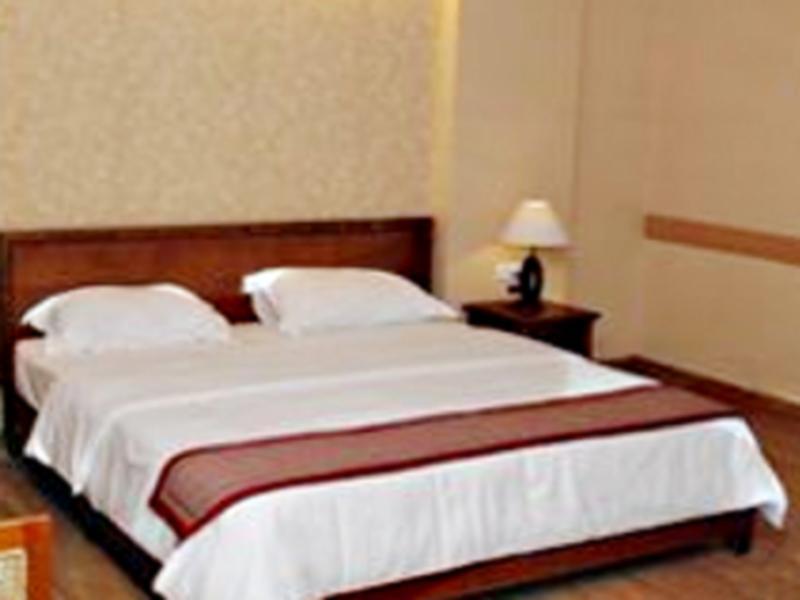 Indian Summer Hotels Pvt Ltd Лудяна Екстериор снимка